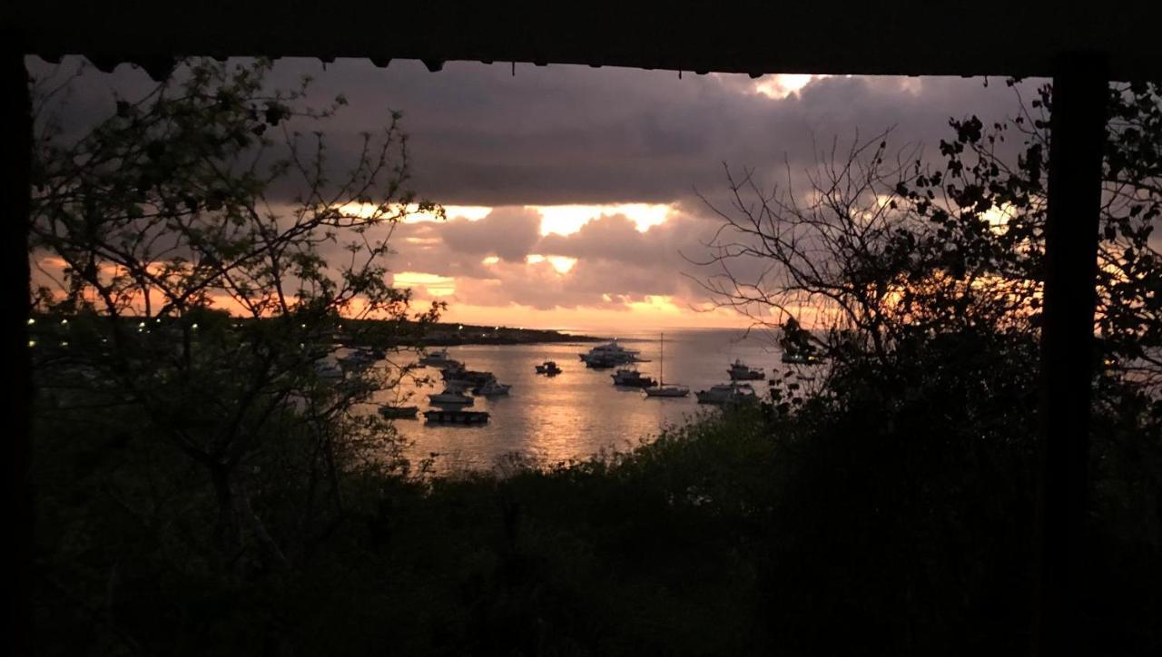 Casa Verde Vacation Garden Home San Cristóbal エクステリア 写真